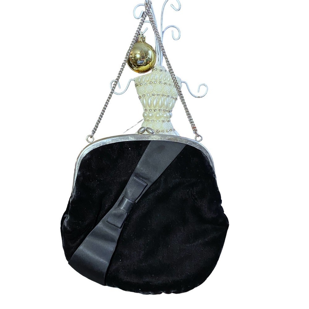 Early 1900s Black Velvet Evening bag clutch bow small chain strap.